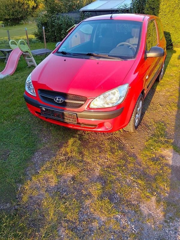 Rot Gebraucht 2009 Hyundai Getz Kleinwagen | 1.600 € (Fairer Preis) - Bild 1/4