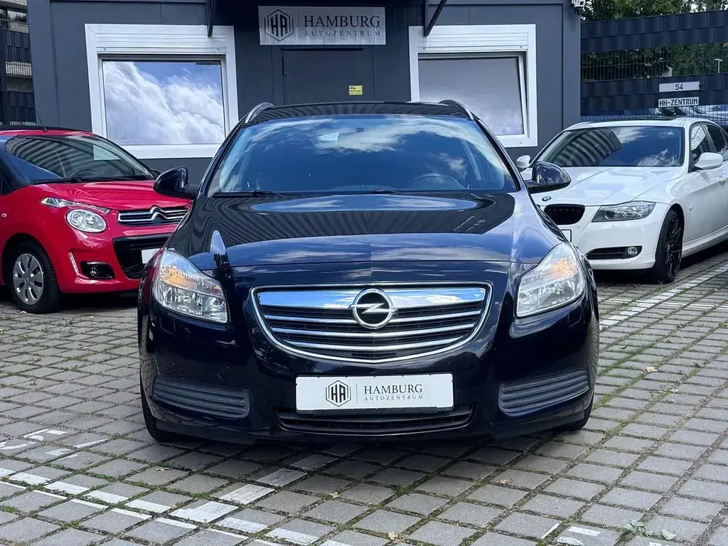 Gebraucht Opel Insignia Edition 140 PS (102 kW) 2009 Schwarz Kombi
