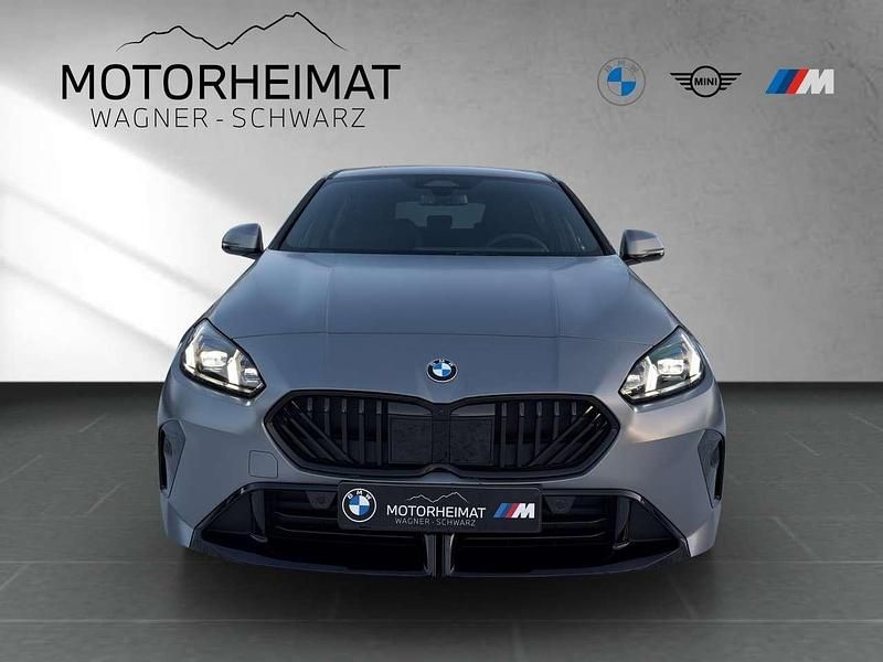 Neu BMW 120 Performance 170 PS (125 kW) 2025 Bmw individual frozen pure gre Kleinwagen