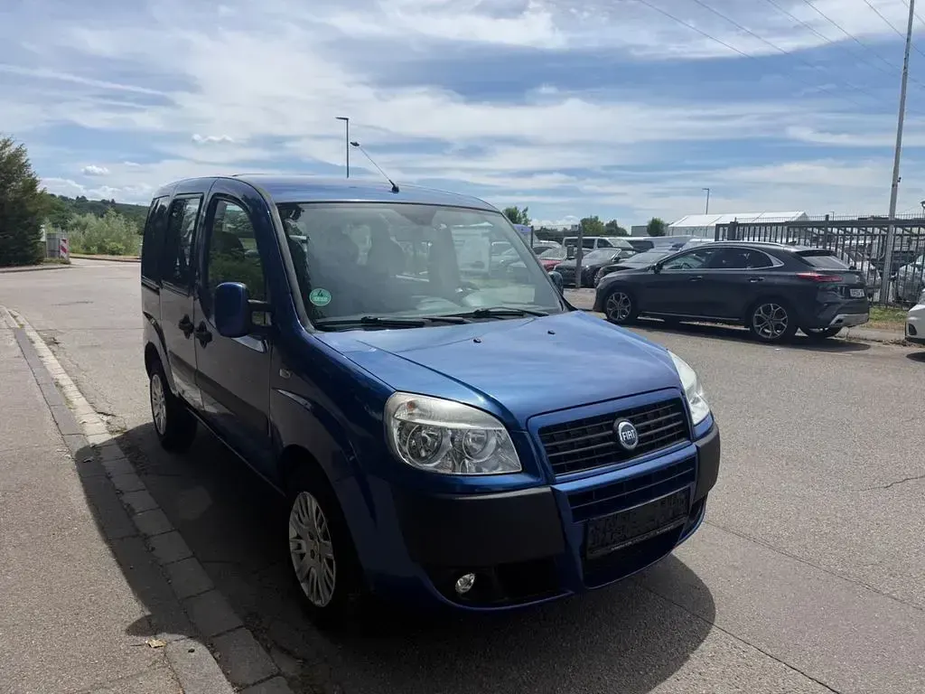 Gebraucht Fiat Doblò Dynamic 84 PS (61 kW) 2006 Blau Van / Kleinbus