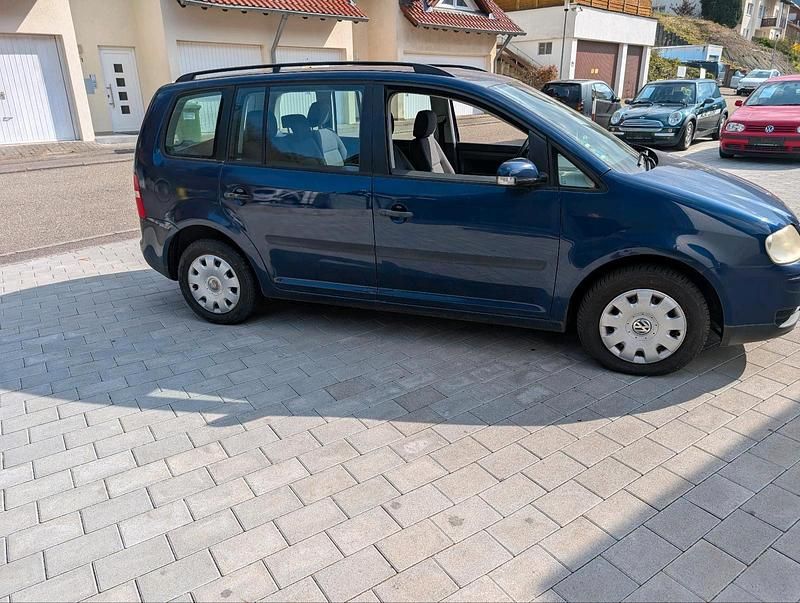 Gebraucht VW Touran 110 PS (80 kW) 2004 Blau Van / Kleinbus