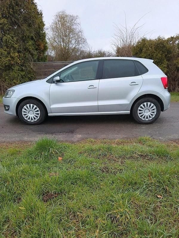 Gebraucht VW Polo 86 PS (63 kW) 2011 Silber Kleinwagen