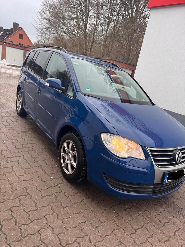 Gebraucht VW Touran 105 PS (77 kW) 2009 Blau Van / Kleinbus