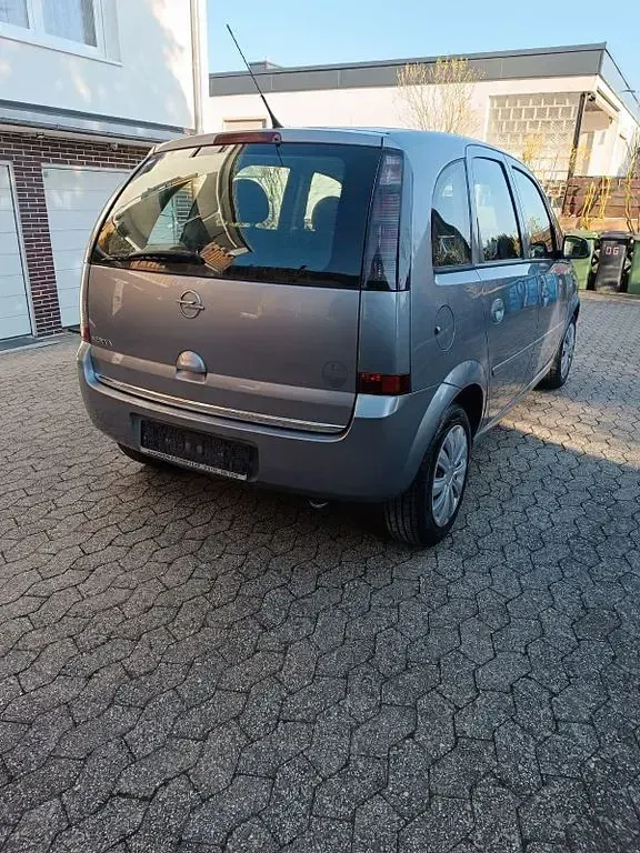 Second-hand Opel Meriva Edition 90 CP (66 kW) 2008 Gri Monovolum