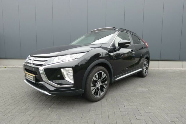 Gebraucht Mitsubishi Eclipse Cross Top 163 PS (119 kW) 2018 Schwarz metallic SUV