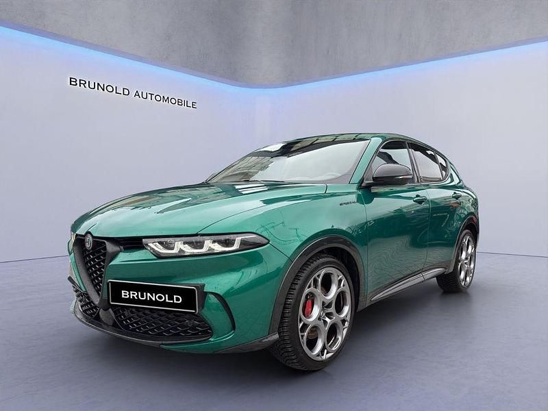 Grün Gebraucht 2022 Alfa Romeo Tonale Edizione Speciale SUV | 25.900 € (Teuer) - Bild 1/4