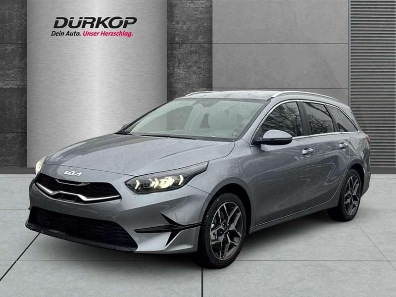 (css) lunar silver m Neu 2025 Kia Ceed Sportswagon Style Kombi | 27.794 € (Fairer Preis) - Bild 1/4