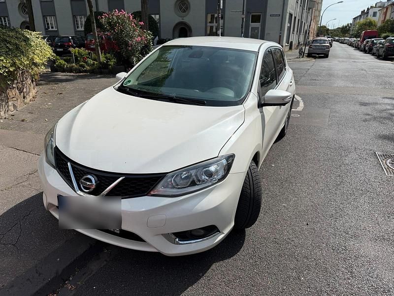 Weiß Gebraucht 2016 Nissan Pulsar Limousine | 3.950 € (Guter Preis) - Bild 1/4