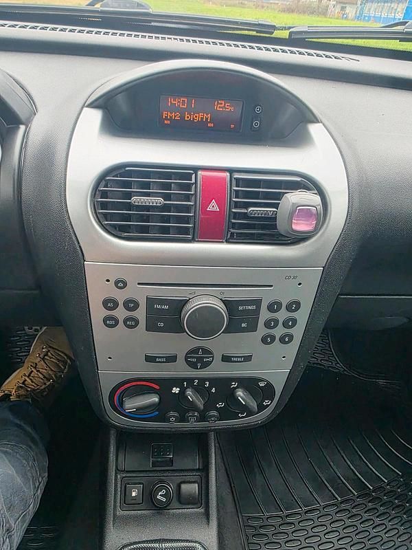 Gebraucht Opel Combo Sport 94 PS (69 kW) 2009 Grau Van / Kleinbus