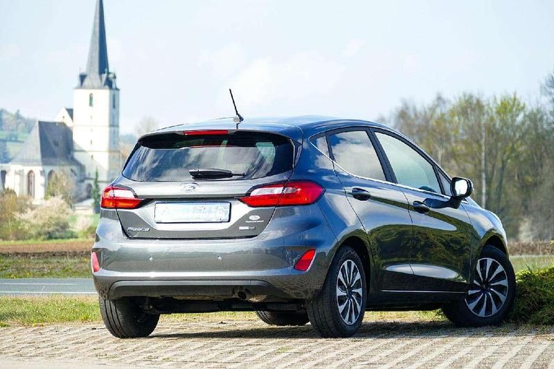 Gebraucht Ford Fiesta Titanium 125 PS (91 kW) 2022 Magneticgrau Kleinwagen