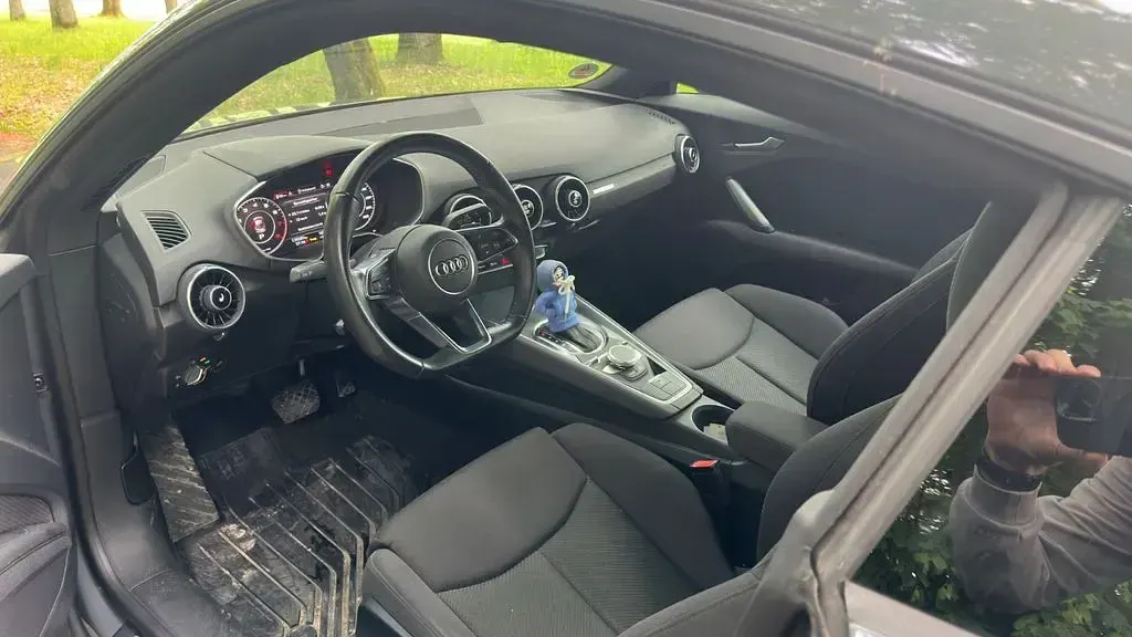 Occasion Audi TT Ambiente 179 ch (131 kW) 2017 Gris Coupé