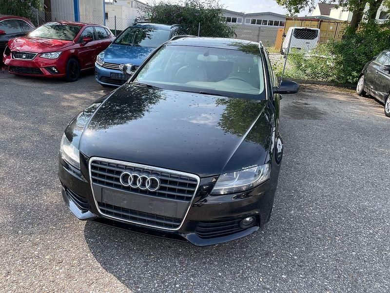 Gebraucht Audi A4 Ambiente 143 PS (105 kW) 2011 Schwarz Kombi