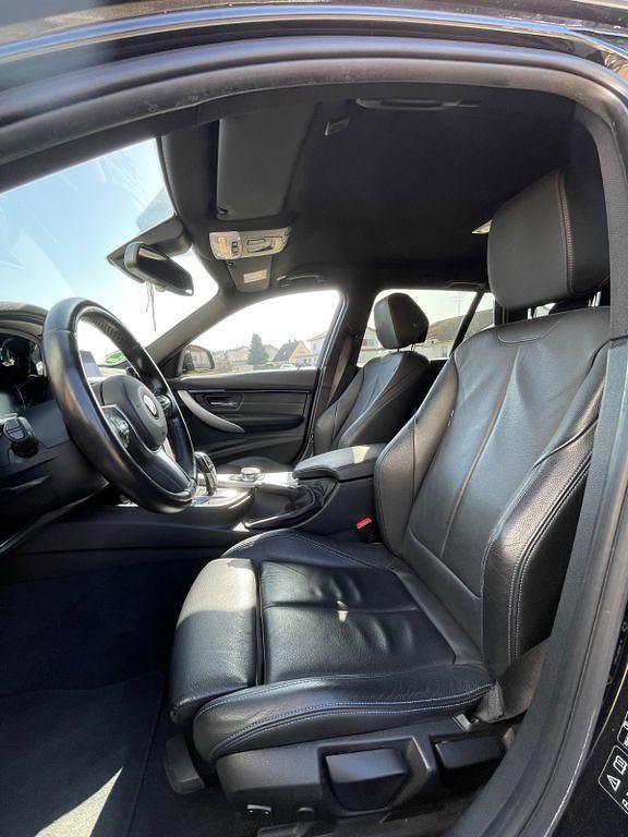 Gebraucht BMW 320 M Sport 190 PS (139 kW) 2019 Schwarz Kombi