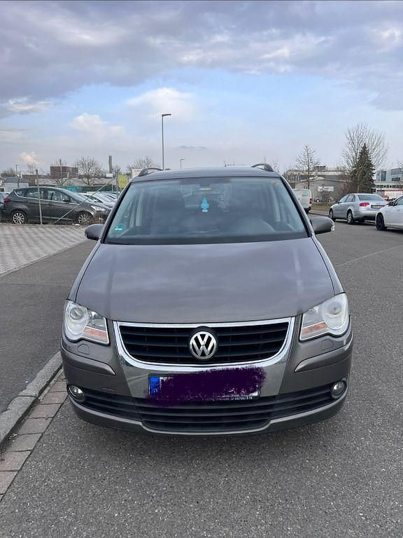 Gebraucht VW Touran 140 PS (102 kW) 2008 Grau Van / Kleinbus