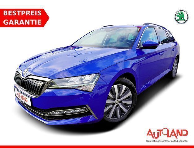 Blau Gebraucht 2022 Skoda Superb Ambition Kombi | 24.950 € (Guter Preis) - Bild 1/4