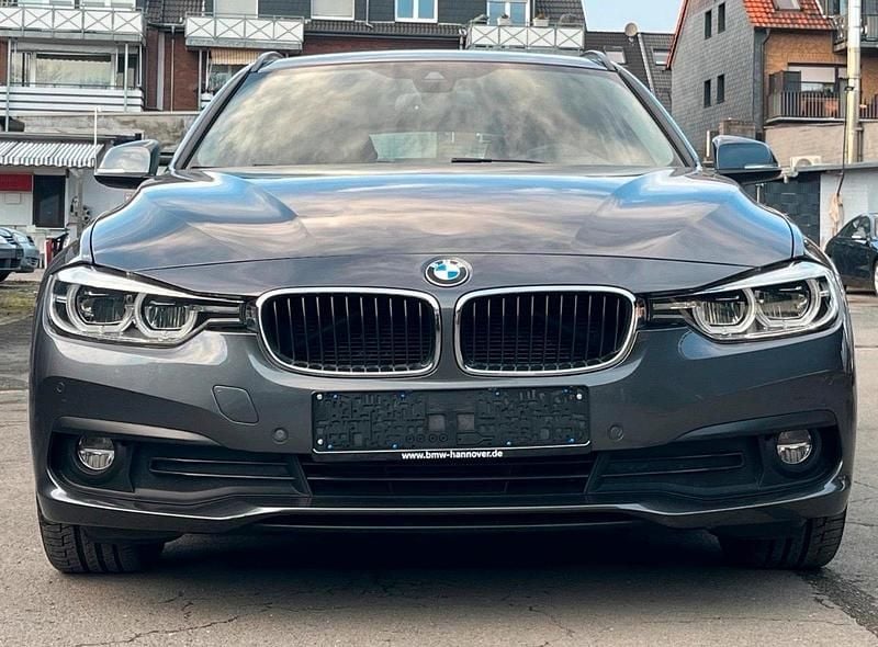 Gebraucht BMW 320 Advantage 190 PS (139 kW) 2016 Kombi