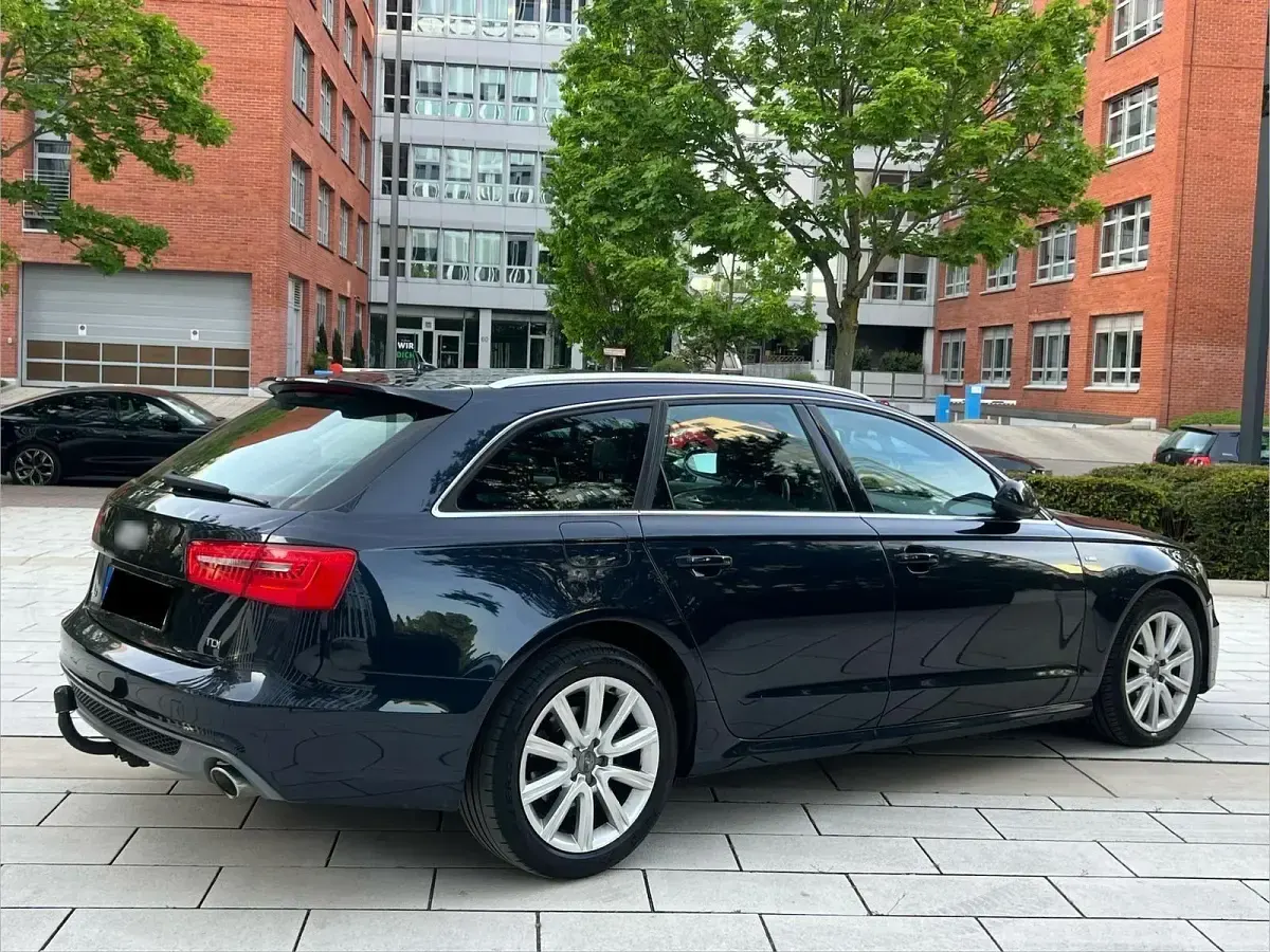 Gebraucht Audi A6 S-line plus 245 PS (180 kW) 2014 Blau Kombi