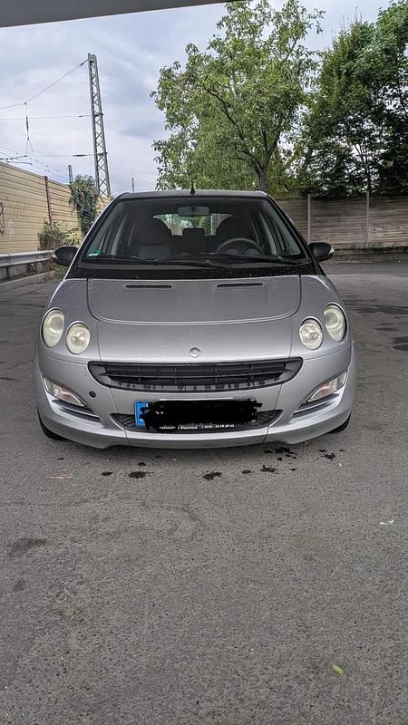 Silber Gebraucht 2006 Smart ForFour Kleinwagen | 2.100 € (Fairer Preis) - Bild 1/4
