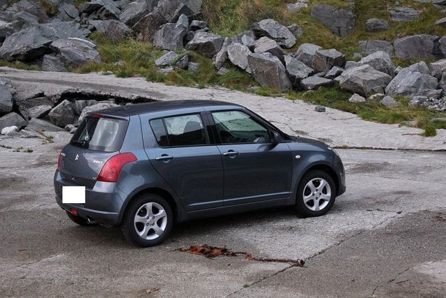 Gebraucht Suzuki Swift Comfort 124 PS (91 kW) 2007 Grau metallic Kleinwagen