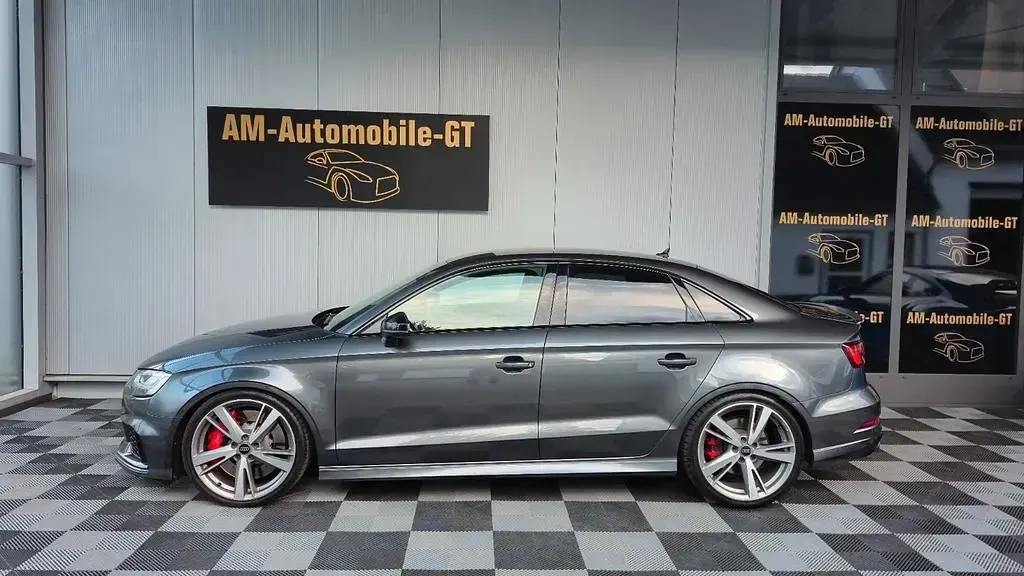 Gebraucht Audi RS3 Sport 400 PS (294 kW) 2019 Daytonagrau Limousine