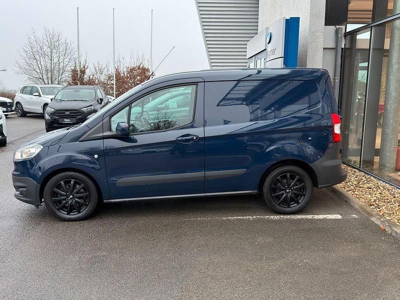 Gebraucht Ford Transit Trend 95 PS (69 kW) 2018 Blau Van / Kleinbus