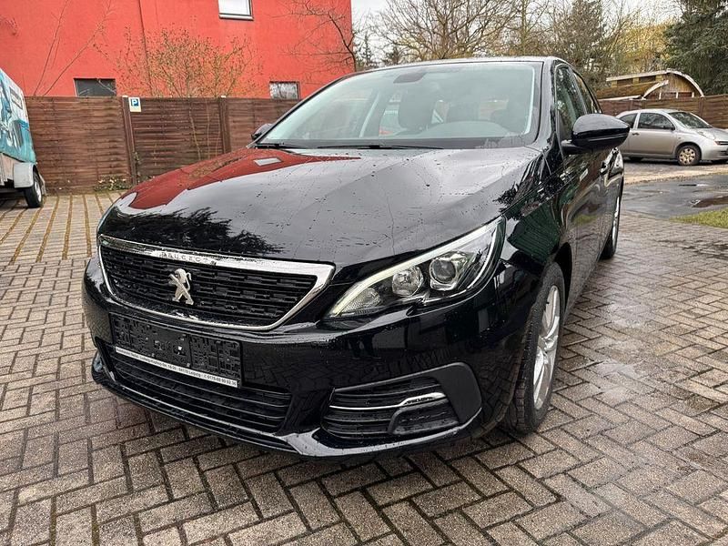 Gebraucht Peugeot 308 SW Active 131 PS (96 kW) 2019 Noir perla nera Kombi