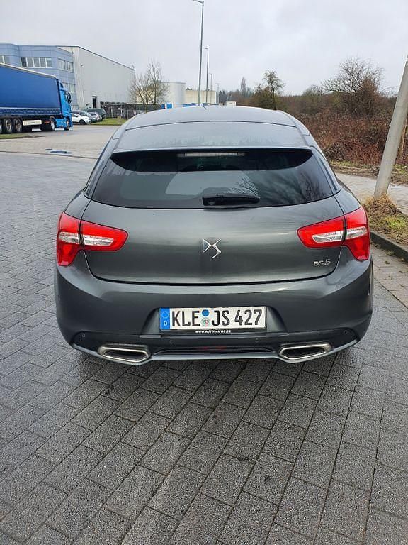 Gebraucht Citroën DS5 Chic 181 PS (133 kW) 2015 Grau Kleinwagen