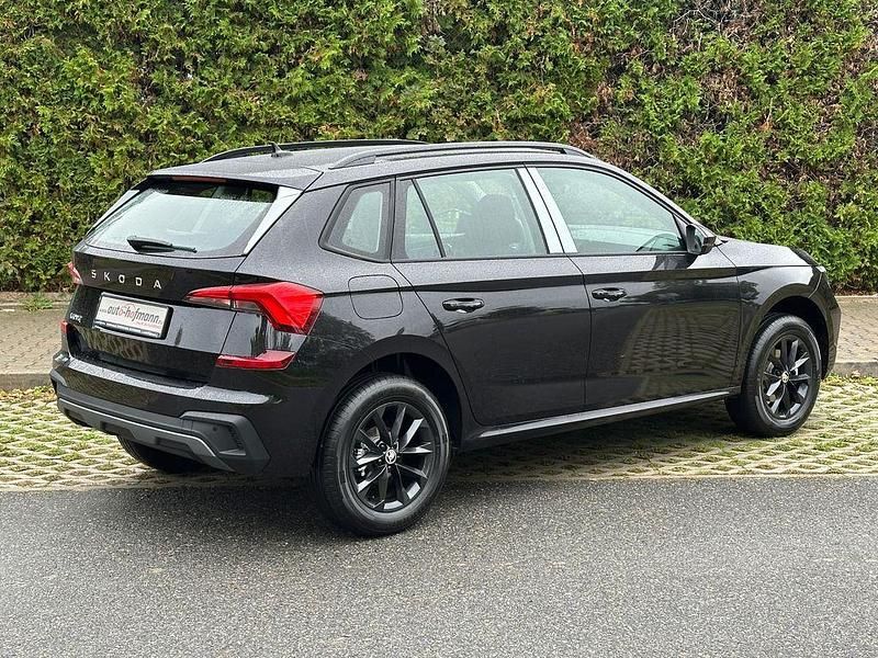 Neu Skoda Kamiq Selection 116 PS (85 kW) 2025 Schwarz SUV