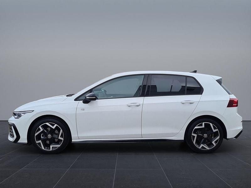 Gebraucht VW Golf VIII R-line 150 PS (110 kW) 2025 Weiß Limousine