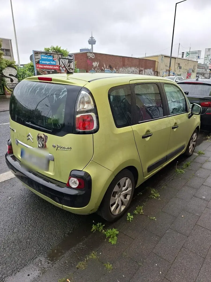 Usado Citroën C3 120 CV (88 kW) 2010 Amarillo Monovolumen