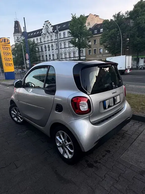 Gebraucht Smart ForTwo Cabrio Passion 71 PS (52 kW) 2016 Silber Cabrio