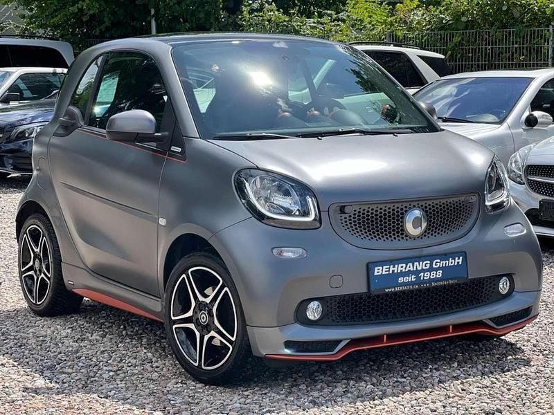 Grau Gebraucht 2017 Smart ForTwo Coupé Prime Kleinwagen | 15.800 € (Teuer) - Bild 1/4
