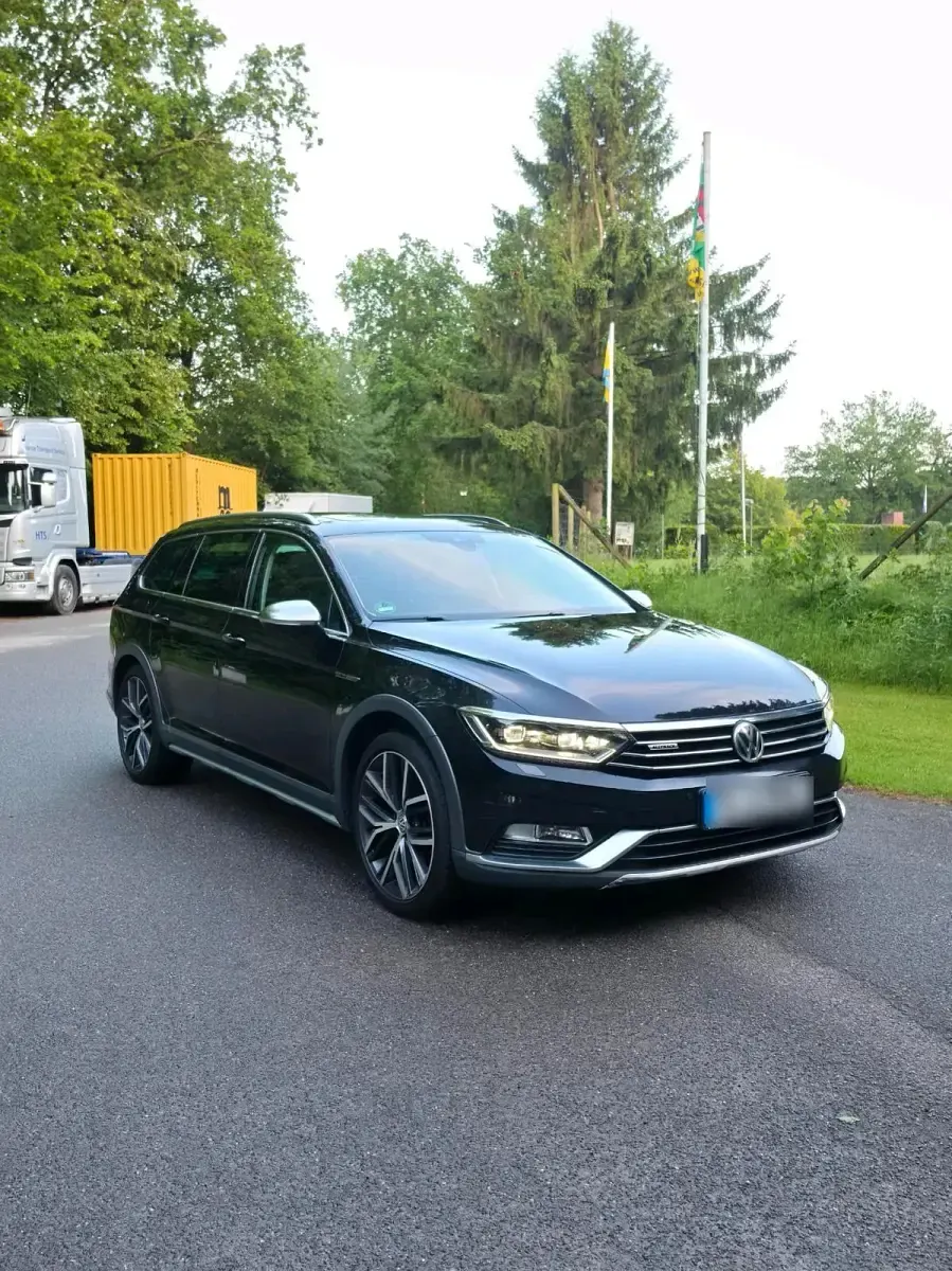 Gebraucht VW Passat 239 PS (175 kW) 2015 Schwarz Kombi