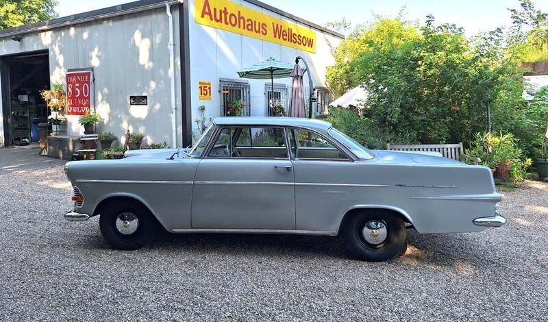Silber Gebraucht 1962 Opel Rekord Coupé | 10.590 € - Bild 1/4
