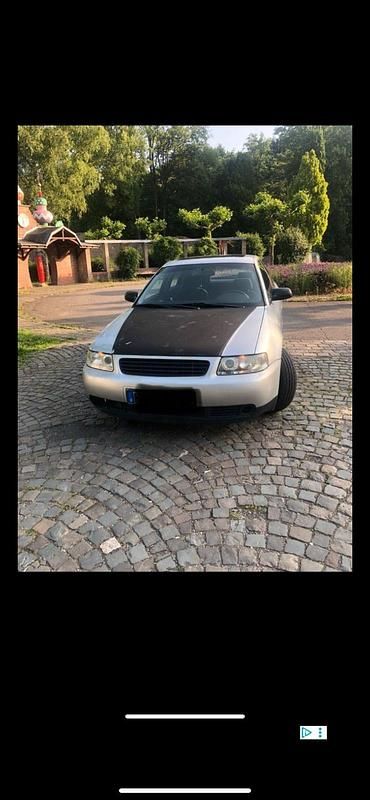 Grau Gebraucht 2004 Audi A3 Limousine | 1.400 € - Bild 1/4