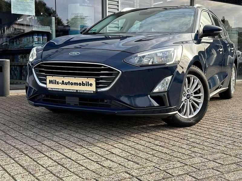 Gebraucht Ford Focus Titanium 120 PS (88 kW) 2019 Blazerblau Kombi