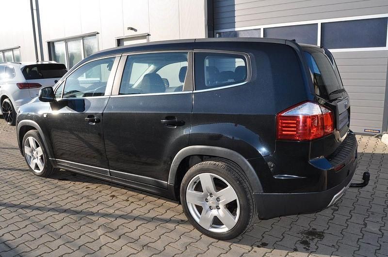 Gebraucht Chevrolet Orlando 163 PS (119 kW) 2012 Schwarz Van / Kleinbus