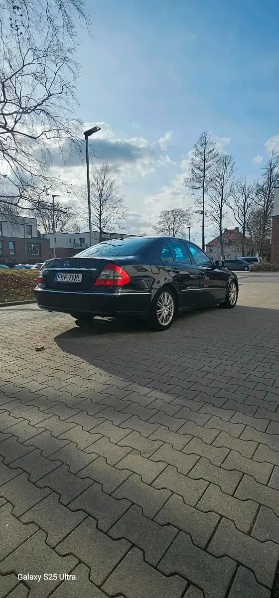 Gebraucht Mercedes E320 190 PS (139 kW) 2006 Schwarz Limousine