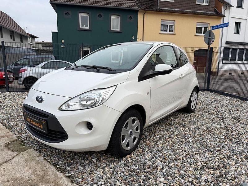 Weiß Gebraucht 2015 Ford Ka Kleinwagen | 4.249 € (Guter Preis) - Bild 1/4