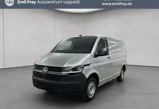 Gebraucht VW T7 150 PS (110 kW) 2025 Silber Van