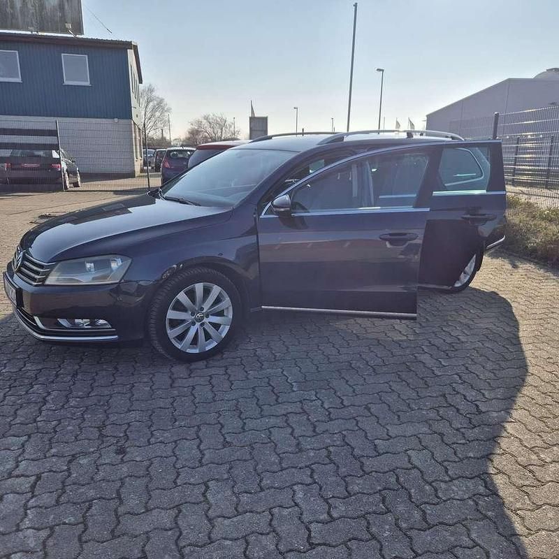 Gebraucht VW Passat Highline 140 PS (102 kW) 2010 Kombi