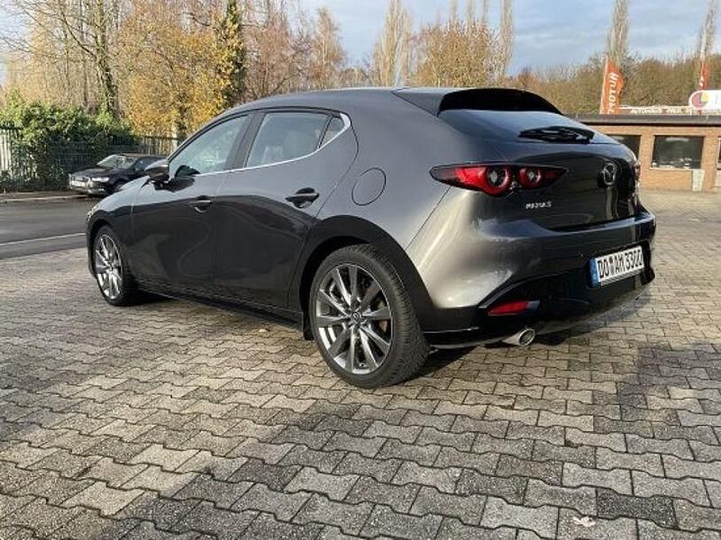 Gebraucht Mazda 3 Center-Line 140 PS (102 kW) 2025 Rot Limousine
