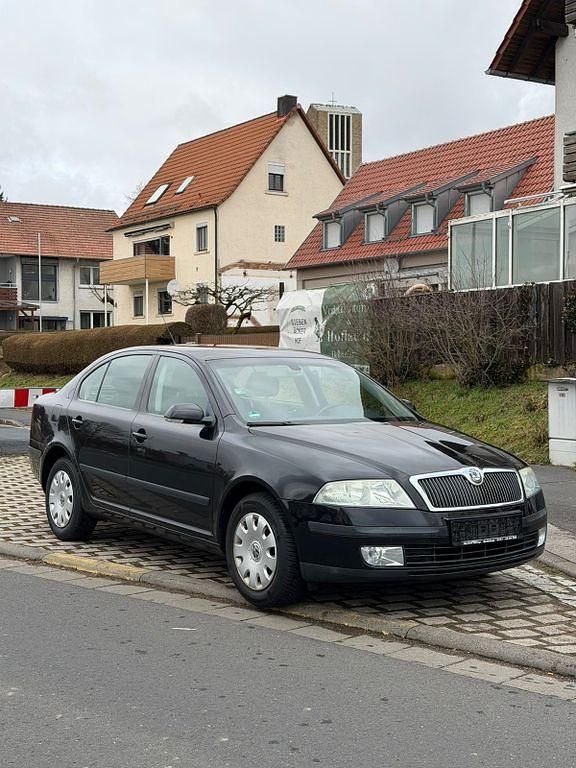 Gebraucht Skoda Octavia 105 PS (77 kW) 2004 Schwarz Limousine