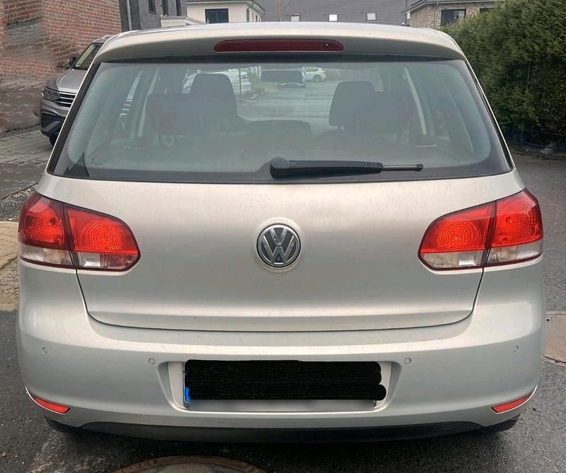 Gebraucht VW Golf VI 86 PS (63 kW) 2011 Silber Kleinwagen