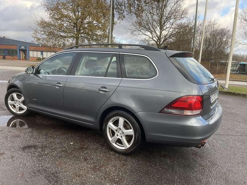 Gebraucht VW Golf VI 140 PS (102 kW) 2011 Kleinwagen