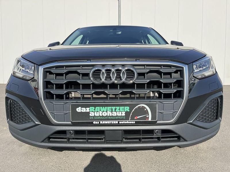 Gebraucht Audi Q2 150 PS (110 kW) 2022 Grau SUV