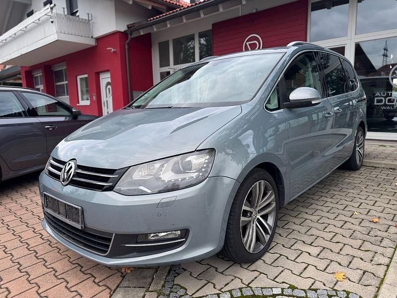 Grau Gebraucht 2012 VW Sharan Highline Van / Kleinbus | 12.990 € (Guter Preis) - Bild 1/4
