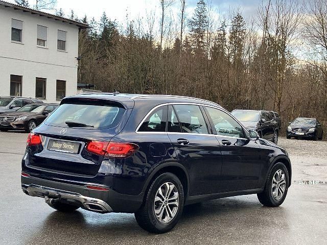 Gebraucht Mercedes GLC220 194 PS (142 kW) 2021