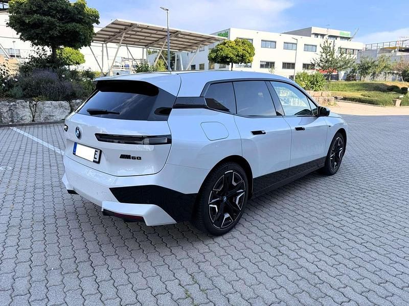 Gebraucht BMW iX Performance 455 kW (619 PS) 2022 Weiß SUV