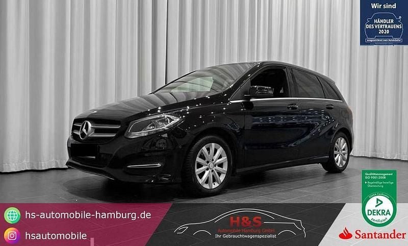 Nachtschwarz Gebraucht 2017 Mercedes B180 Van / Kleinbus | 17.800 € (Etwas zu teuer) - Bild 1/4